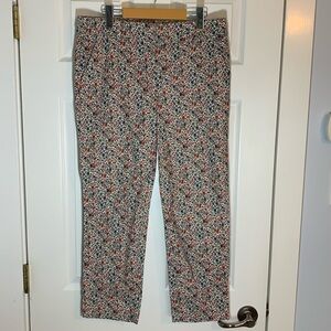 Loft Riviera Slim Crop Pant Red Blue Floral Women’s size 6 Stretch Fabric NWOT